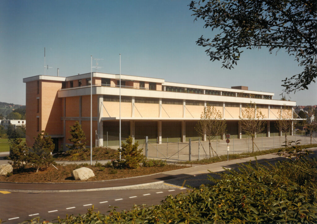 668_Depotgebäude Moos_Fassade_Pius Rast_03