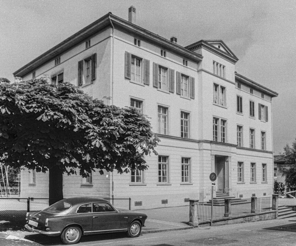 Schulhaus Baumgärtli